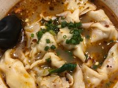 -谭师爷龙抄手(白下路店)