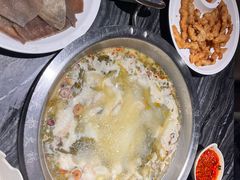 -天都火锅酒楼(虹梅南路店)