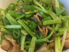 -独一佳老胡湘菜馆(矿山路店)
