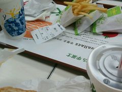 -华莱士·全鸡汉堡(湛江新华店)