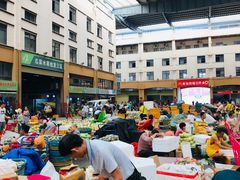 -三亚新鸿港水果一级批发市场