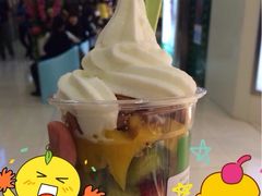 三佰瑞冻酸奶店(西直门凯德MALL店)-三佰瑞冻酸奶(凯德MALL店)