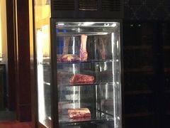 -龙虾酒吧扒房(宁波香格里拉店)