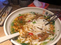 -湘人龙记老长沙米粉(华普国际大厦店)