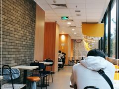 -麦当劳(宝山大厦店)