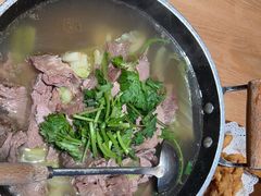 -川堂风·跷脚牛肉·乐山爆炒(宝山日月光店)
