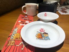 餐具摆设-炉小二铜锅牛蛙•川湘菜(三里屯店)