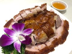 -香港新发烧腊茶餐厅(水围店)
