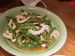 雪菜尖椒墨鱼花-弄堂里·寻味杭州(湖滨银泰in77C区店)