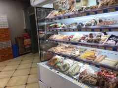 面包甜点陈列柜-百年义利(幸福大街店)