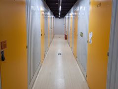 -安东易迷你仓自助寄存仓库(金桥店)