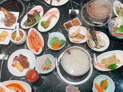 -淡尾·海鲜自助概念餐厅(虹桥南丰城店)