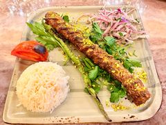 烤羊肉末配奶酪和开心果-BEYTI RESTAURANT贝迪土耳其餐厅