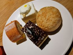 -小鱼小牛·鱼牛干锅·脆鱼火锅(世欧广场店)