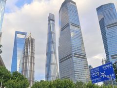 -陆家嘴空中步行连廊