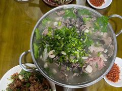 -小杨翘脚牛肉
