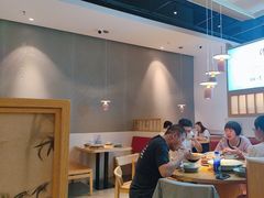 -蜜桃餐厅·伴山(绿宝广场店)