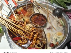 -佰人王串串香火锅(洋珠巷店)