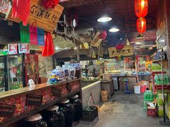 -鱼窝棚柴火铁锅炖(富山屯店)