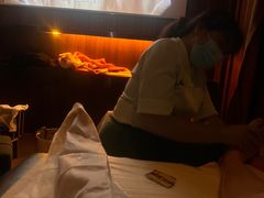 -江南足纪·影院足道·轻奢SPA(笋岗HALO广场店)