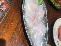 -东巴婆婆云南鱼豆花火锅(大东门店)
