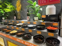 -布罗城堡自助烧烤(鸿通城购物中心店)