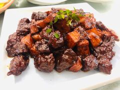 红酒黑椒牛仔粒-新名仕(仙霞路店)