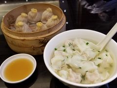 小馄饨-五芳齋(云南南路店)