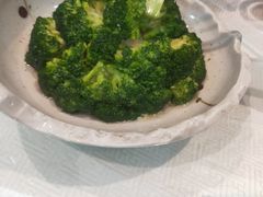 -伊和园清真餐饮