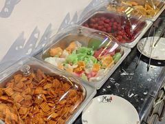 -哈尔滨烧烤·山河村铁锅炖(交大店)