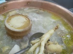 -朴小妹人参鸡汤火锅(长白山万达店)