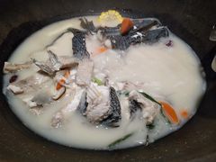 -咕嘟草帽鱼·牛奶一样的鲜鱼汤(包河万达广场创始店)