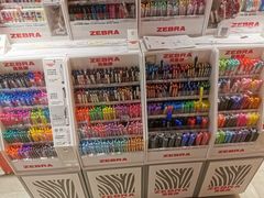 -新华书店(永安路店)