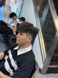 -藤野造型专业烫染接发