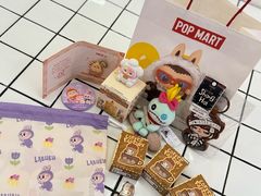 -泡泡玛特POPMART(上海环球港店)