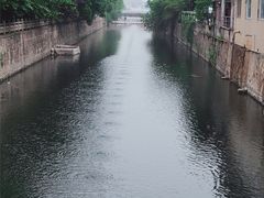 -山明水秀大饭店