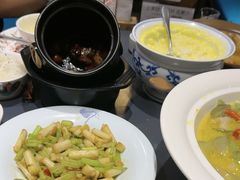 -江宴渔村·鱼鲜土菜(紫荆广场店)