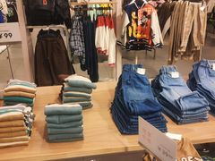 -H&M(华润万象城店)