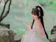 -汉仪华裳汉服馆(豫园店)