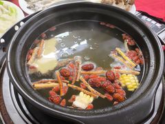 -花苑美食横琴生蚝火锅(拱北粤华路店)