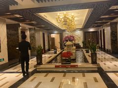 -顺峰海鲜酒楼(省府店)