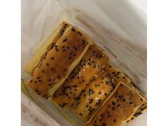-鲍师傅糕点(大沽南路店)