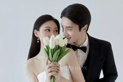 -蒙太奇婚纱摄影(万达店)