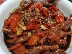 -老三样·美食研究中心(世贸路店)