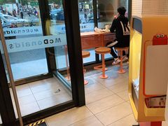 -麦当劳(玉桥中路店)