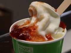 -同济大学本部学苑饮食广场