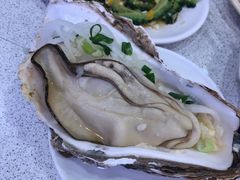 烤生蚝-旅南活海鲜-屏东(墾丁海鮮，海鮮餐廳，墾丁團體合菜，平價熱炒，墾丁熱炒店，活海鮮推薦，在地海鮮餐廳)