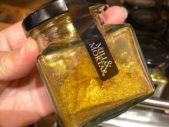 -文艺复兴百货(米兰大教堂广场店)