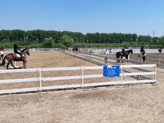 -月河湾马术俱乐部(朝阳店)