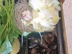 -一席地·本地鸡窝·杭帮鸡火锅(萧山银隆百货店)